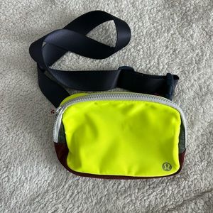 Lululemon Crossbody Belt Bag